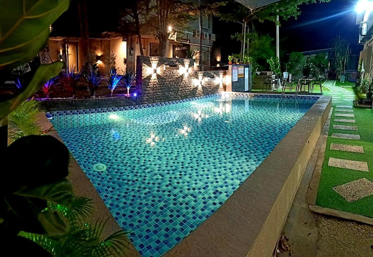 Tc Theme Park Guest House Kuantan Luaran gambar